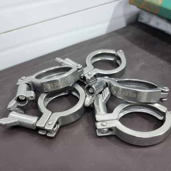 Dairy Tri clover Clamp